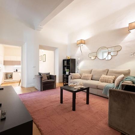Tb-One Bedroom Luxury Apartment In The Fashion District Florencia Exterior foto